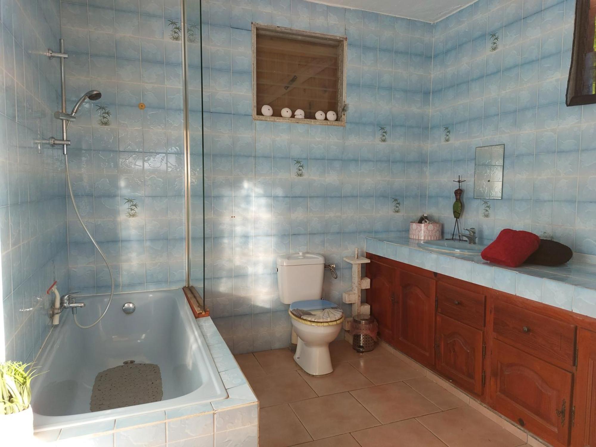 La Jemeli Hotel Grand-Bourg  Luaran gambar